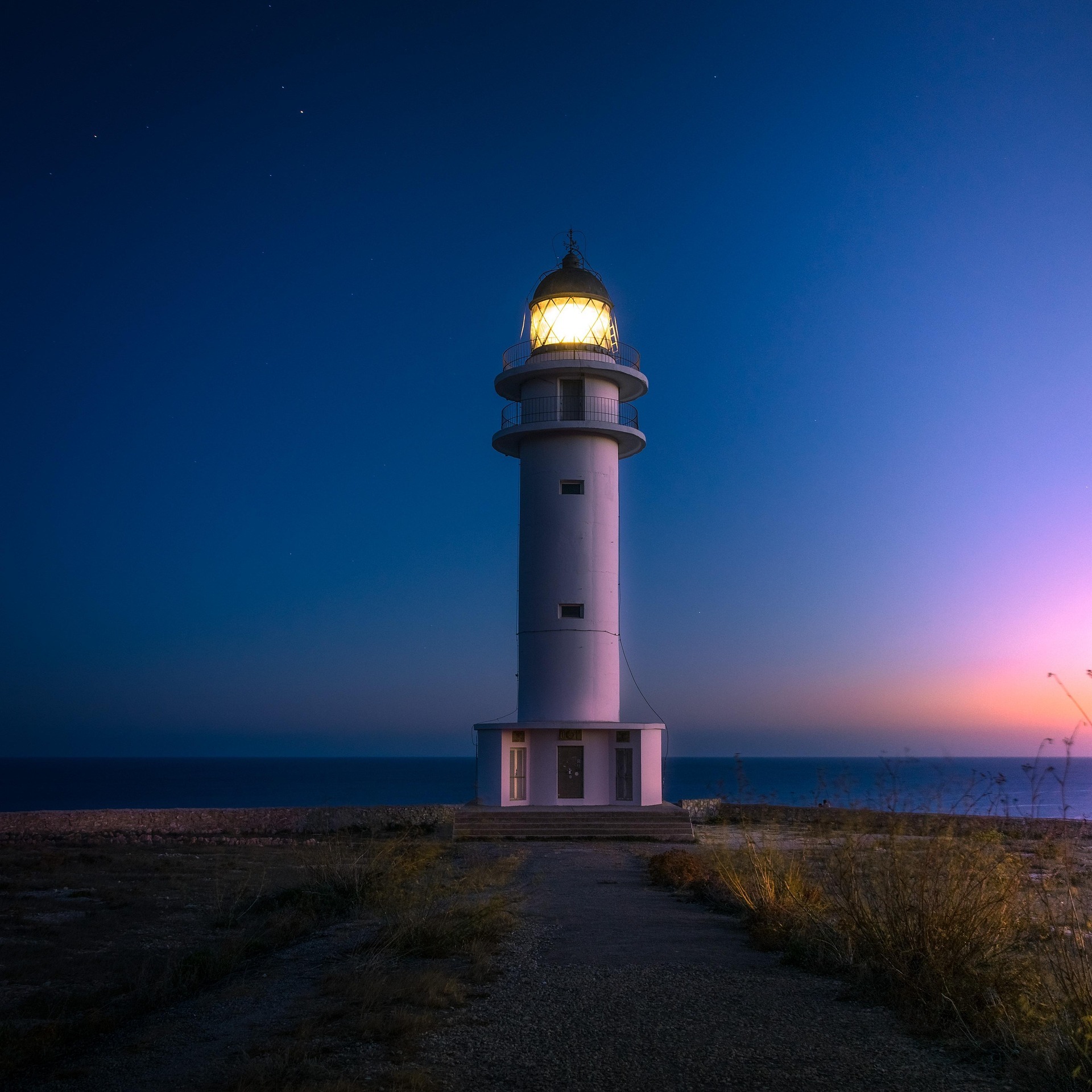 60-Minute Activity Plan: Signal Station