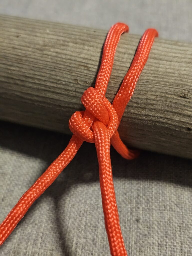 Round Turn and Two Half hitches