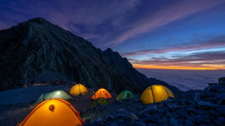 How to Stay Comfortable in a Small Tent